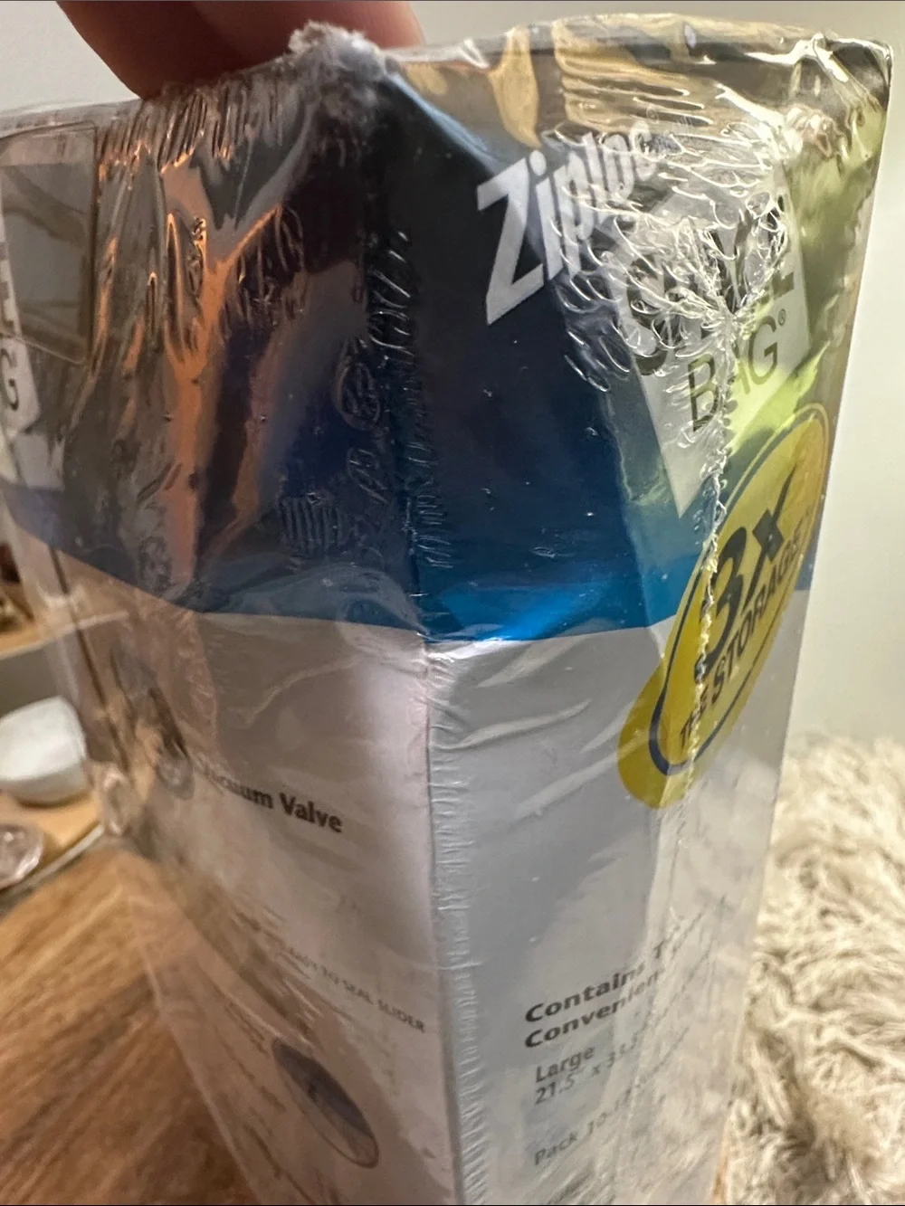 Ziploc Space Bag 6-Bag Combo 3 Large 3 Medium Vacuum Storage Bags New Sealed